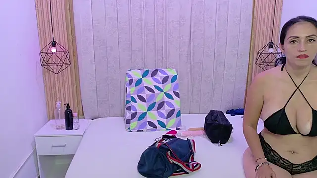 Kity spiderr online show from 28, 10, 2025