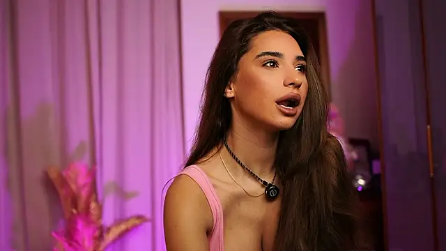 Snapshot of ItalianGirl chatting on 10, 2, 2026 ItalianGirl online show from 10, 2, 2026