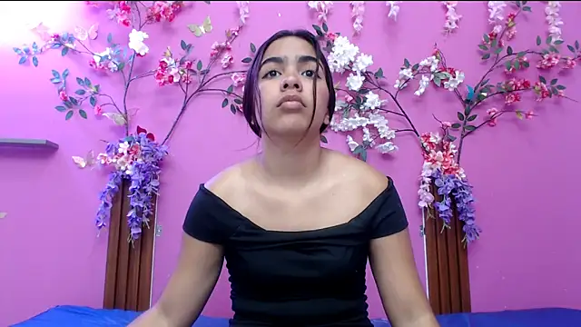 skinnysofia18 online show from 30, 5, 2026