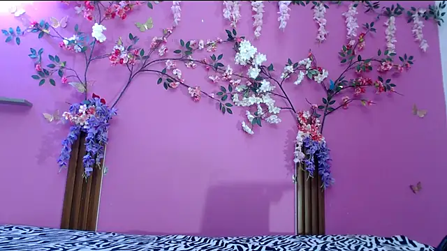 skinnysofia18 online show from 23, 5, 2026