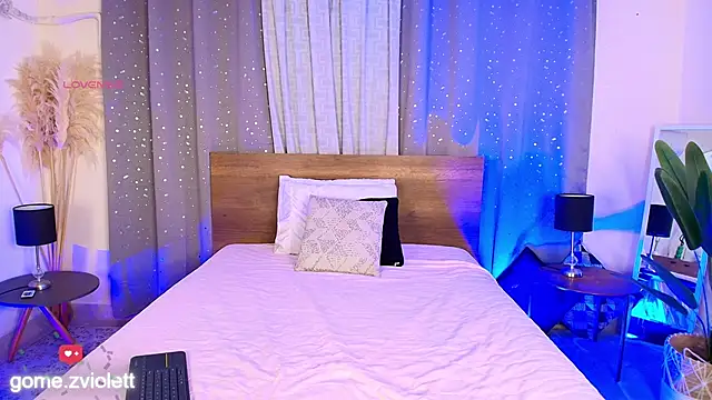 Snapshot of ViolettGomez_93 chatting on 20, 11, 2025 ViolettGomez 93 online show from 20, 11, 2025