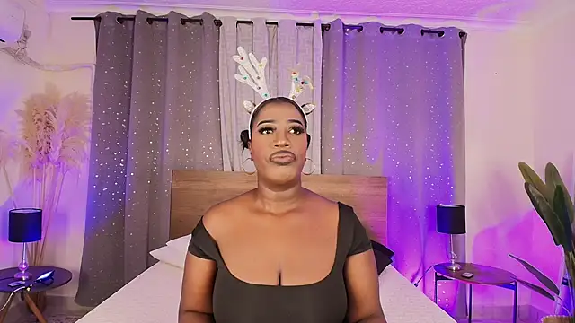 Snapshot of ViolettGomez_93 chatting on 27, 11, 2025 ViolettGomez 93 online show from 27, 11, 2025