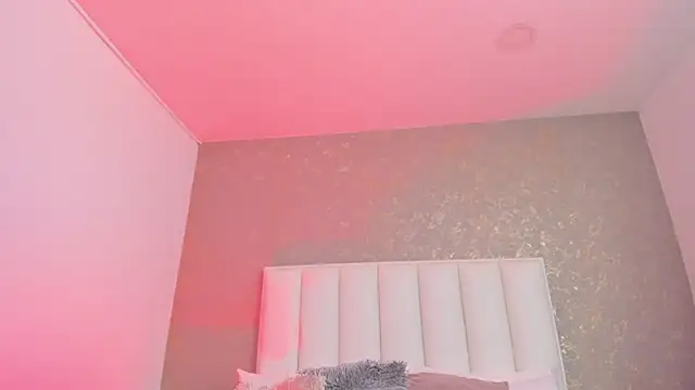 KaylieBrooks online show from 5, 1, 2026