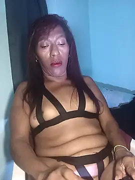 Kristal Bronw Lawren online show from 31, 3, 2026