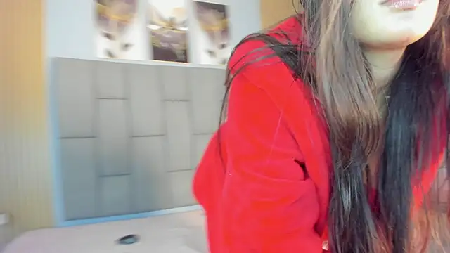 Stefany gonzales  online show from 12, 10, 2025