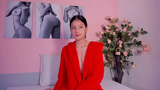 Stefany gonzales  online show from 20, 10, 2025