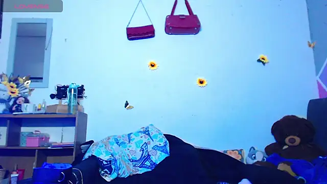 Snapshot of Sharasexy1 chatting on 3, 11, 2025 Sharasexy1 online show from 3, 11, 2025