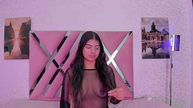 SophiaSalazar  online show from 7, 11, 2025