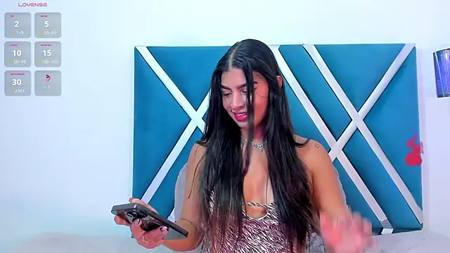 SophiaSalazar  online show from 14, 11, 2025