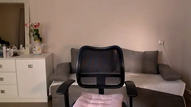 MillyBoo0 online show from 24, 5, 2026