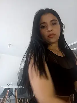 ValerieLove  online show from 14, 11, 2025