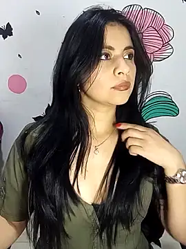 ValerieLove  online show from 18, 9, 2025