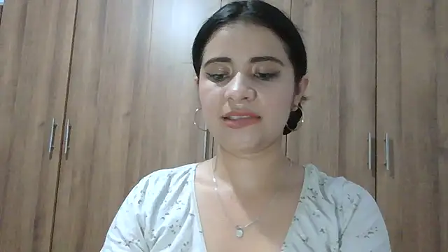 ValerieLove  online show from 12, 11, 2025