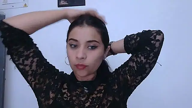 ValerieLove  online show from 15, 11, 2025