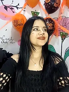 ValerieLove  online show from 28, 10, 2025