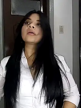 ValerieLove  online show from 9, 9, 2025