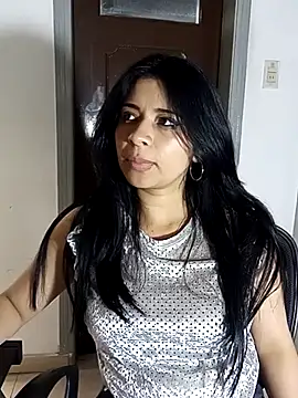 ValerieLove  online show from 12, 9, 2025