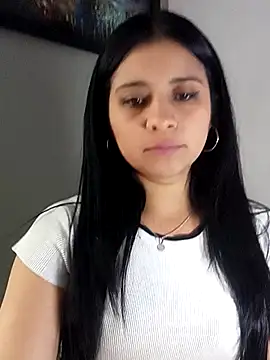 ValerieLove  online show from 1, 10, 2025