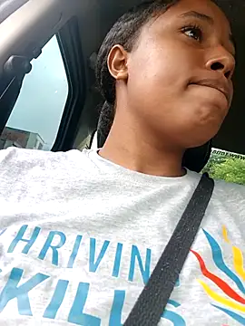 MoniqueMulberry online show from 27, 10, 2025