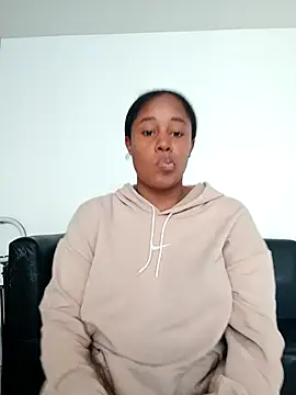 MoniqueMulberry online show from 3, 11, 2025