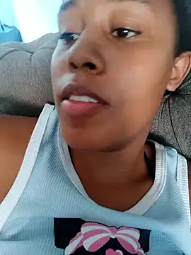 MoniqueMulberry online show from 14, 11, 2025