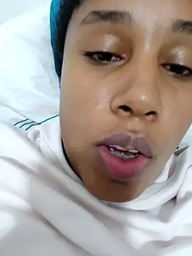 MoniqueMulberry online show from 23, 9, 2025