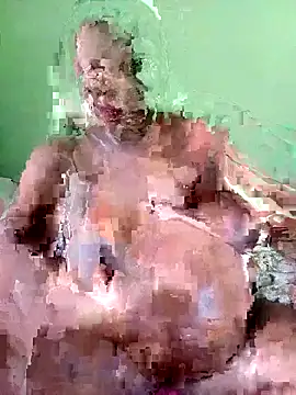 BeautyQueenX22 online show from 12, 1, 2026