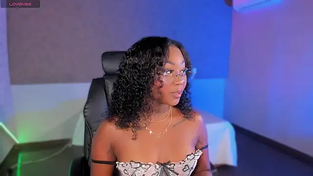 Kishalove  online show from 13, 10, 2025