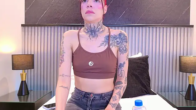 Meganreed  online show from 9, 5, 2026