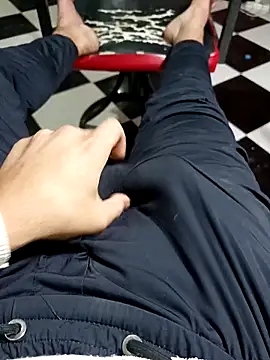 anis3g4 online show from 2, 10, 2025