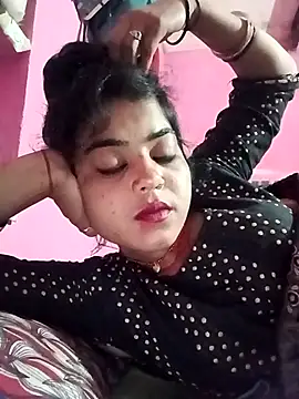 Snapshot of Yatiksha_Beby chatting on 15, 2, 2026 Yatiksha Beby online show from 15, 2, 2026