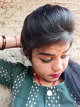 Snapshot of Yatiksha_Beby chatting on 7, 2, 2026 Yatiksha Beby online show from 7, 2, 2026