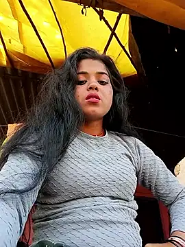 Snapshot of Yatiksha_Beby chatting on 15, 2, 2026 Yatiksha Beby online show from 15, 2, 2026