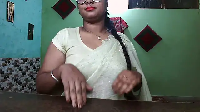 DearKimmi online show from 1, 11, 2025