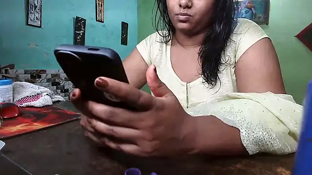 DearKimmi online show from 22, 10, 2025