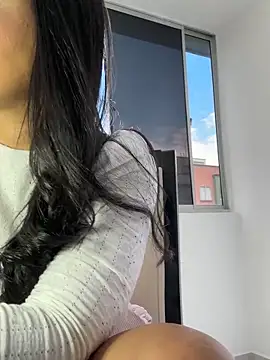 Paulaboterom online show from 21, 10, 2025