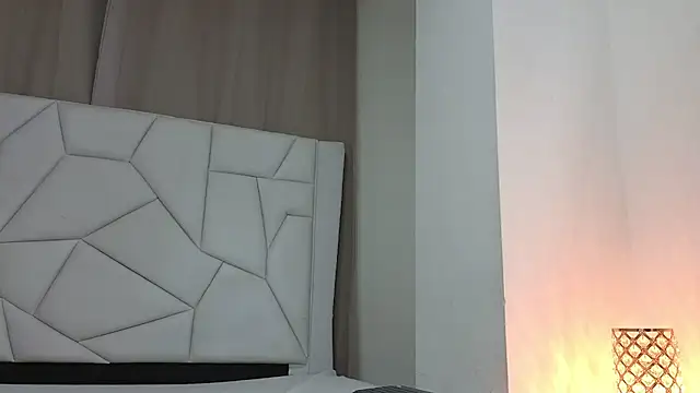 Paulaboterom online show from 23, 9, 2025