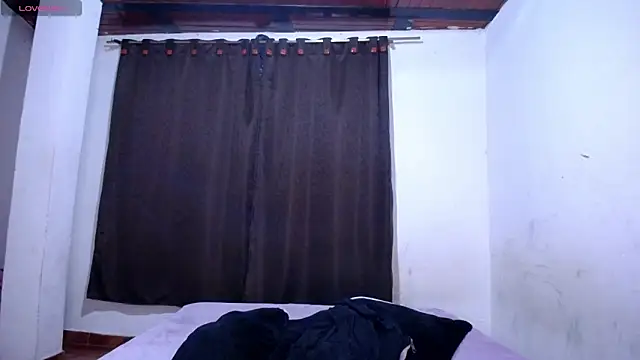 DaraKat18 online show from 10, 1, 2026