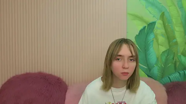 Beverly Gomes online show from 13, 9, 2025