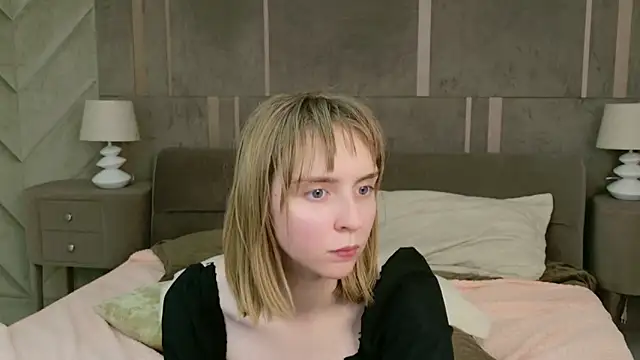 Beverly Gomes online show from 3, 10, 2025