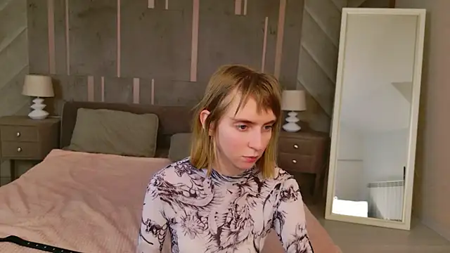 Beverly Gomes online show from 6, 3, 2026