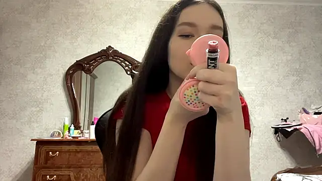 Pikmigirl18 online show from 5, 10, 2025