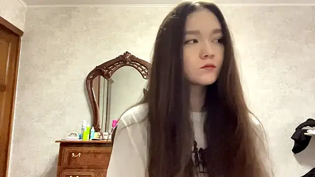 Pikmigirl18 online show from 26, 9, 2025