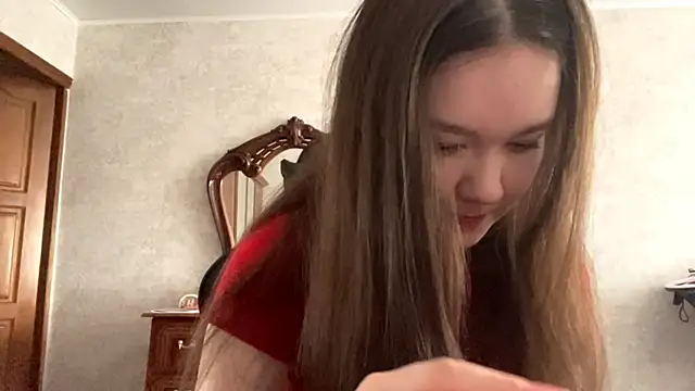 Pikmigirl18 online show from 6, 10, 2025