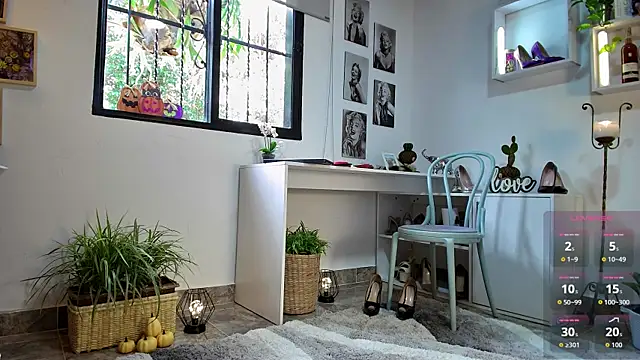 Snapshot of mrs_edha chatting on 17, 10, 2025 mrs edha online show from 17, 10, 2025