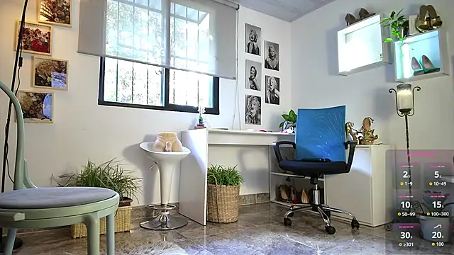 Snapshot of mrs_edha chatting on 29, 9, 2025 mrs edha online show from 29, 9, 2025