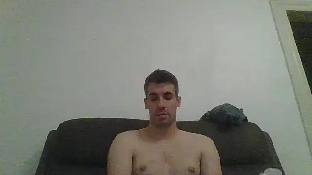 Snapshot of JulioIsHere4you chatting on 8, 9, 2025 JulioIsHere4you online show from 8, 9, 2025