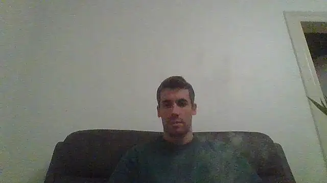 Snapshot of JulioIsHere4you chatting on 10, 11, 2025 JulioIsHere4you online show from 10, 11, 2025