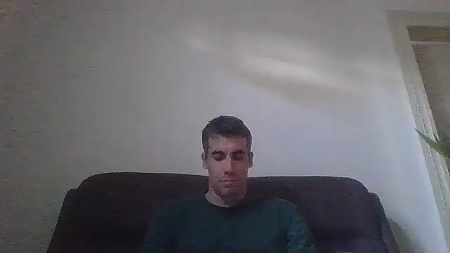 Snapshot of JulioIsHere4you chatting on 11, 11, 2025 JulioIsHere4you online show from 11, 11, 2025