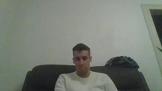 JulioIsHere4you online show from 16, 12, 2025